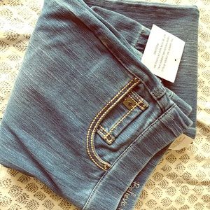 NWT Susan Graver Belle Light Denim Pants